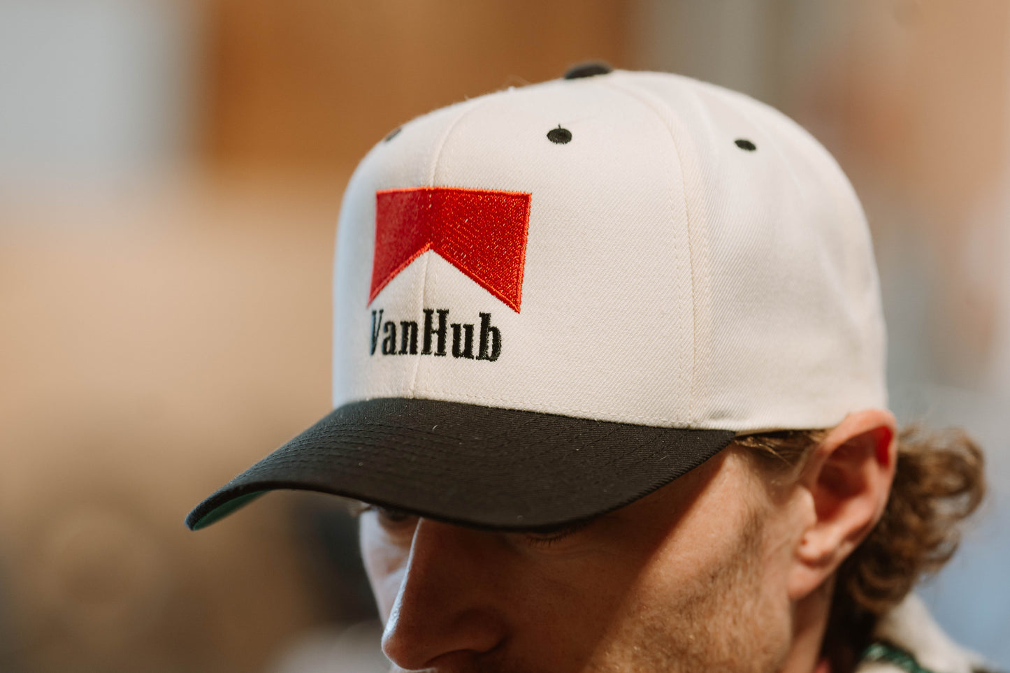 VanHub Cigarette Hat