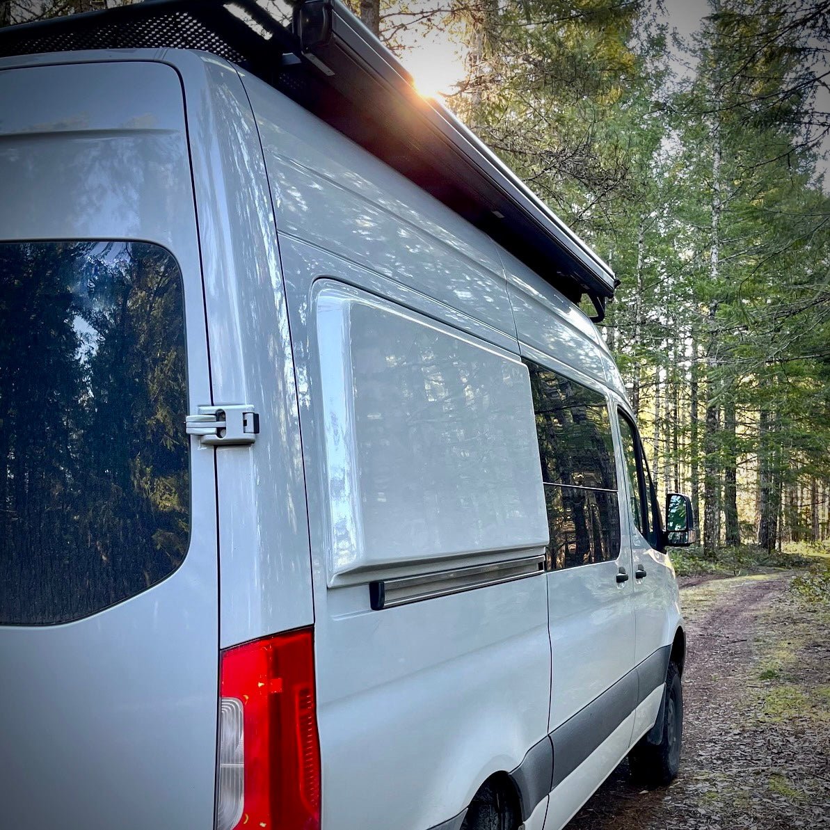 ClimateCore: Insulated Sleeping PODS - Sprinter 144 - Regular Depth - SET