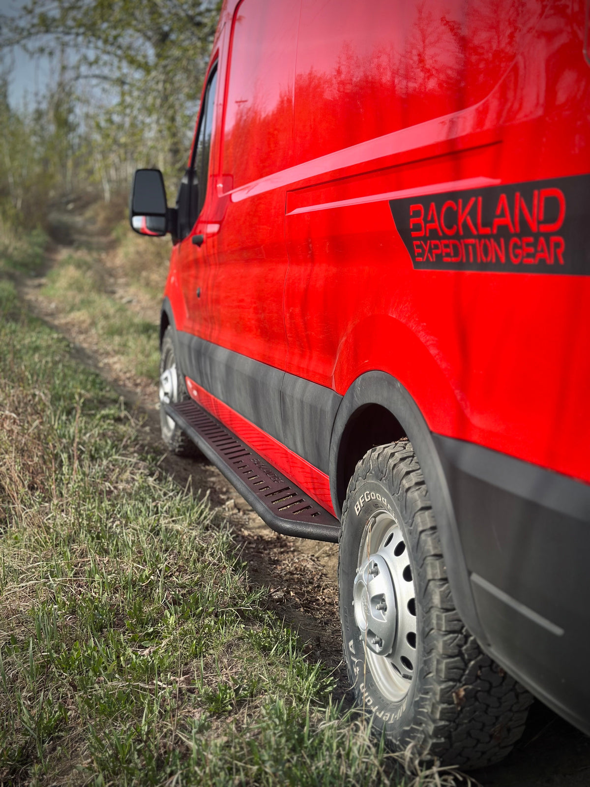 APEX - Side Steps - Transit Van 148" WB - Regular - Aluminum