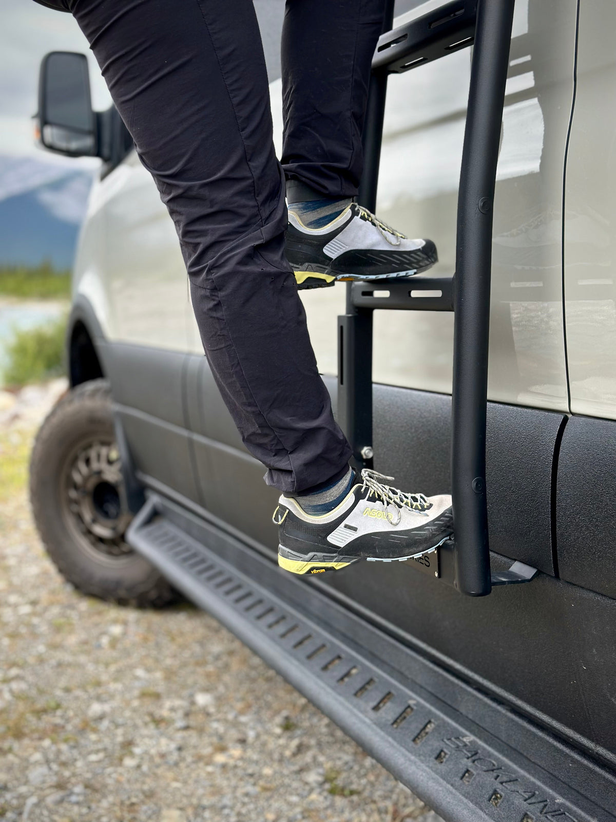 IBEX - Side Ladder - Sprinter Van High Roof 12" - Aluminum
