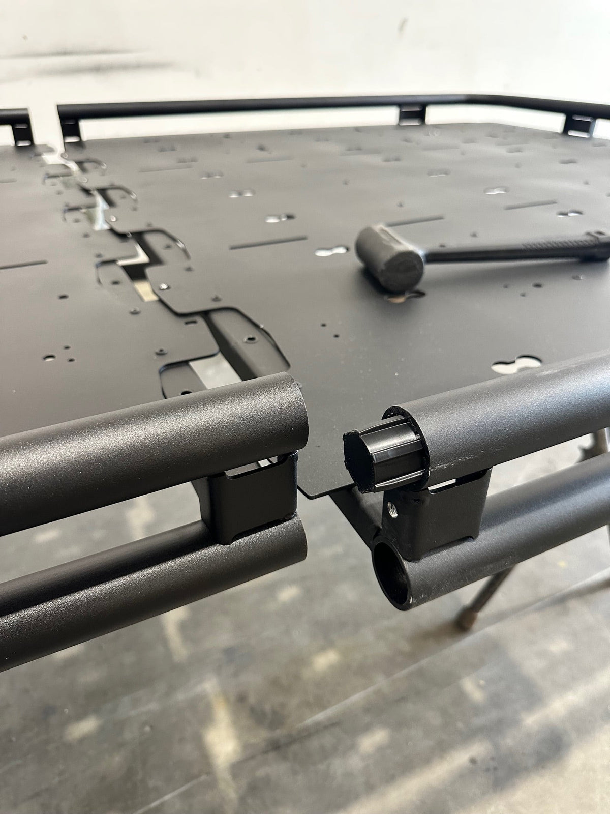 EAGLE - Roof Rack - The NEST MODULAR - Sprinter 144