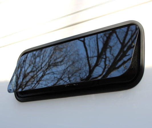 VWD Universal Awning Bunk Window (AW3310)