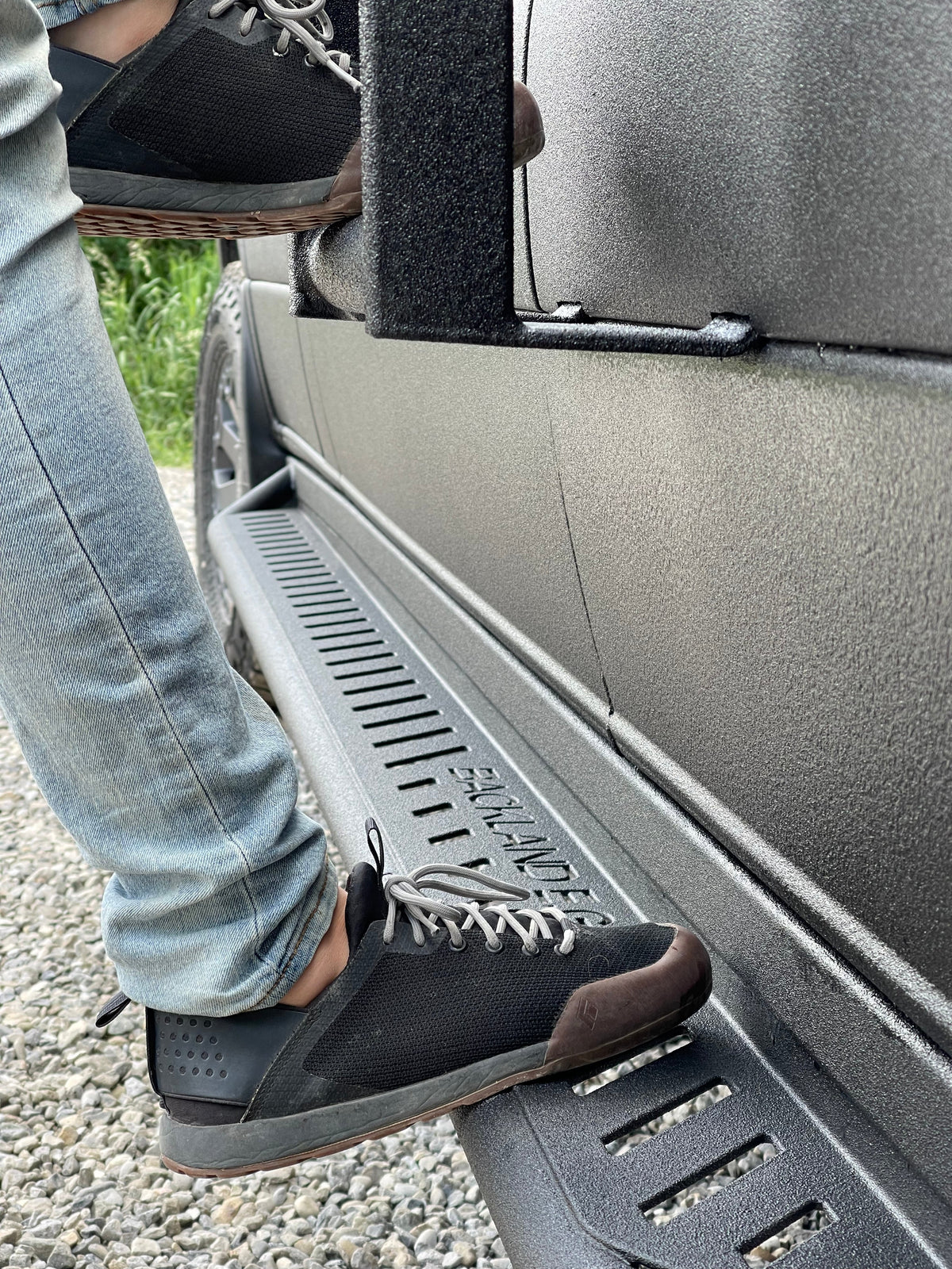 APEX - Side Steps - 144 - Drop Down - Aluminum