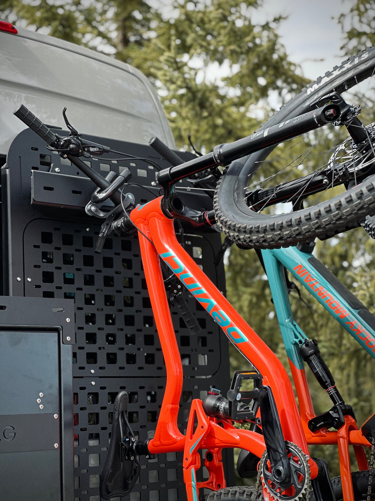 OX - Vertical Bike Rack System
