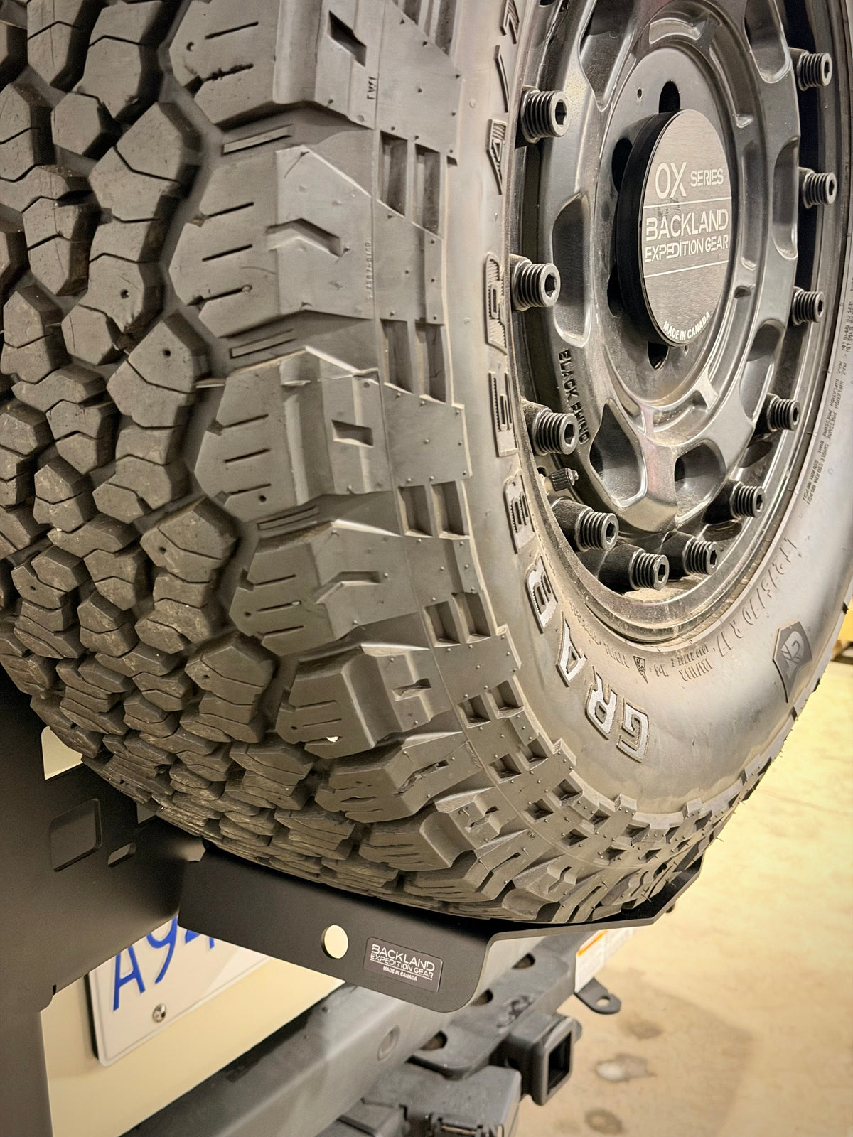 OX - Compact Carrier - Tire Mount Kit