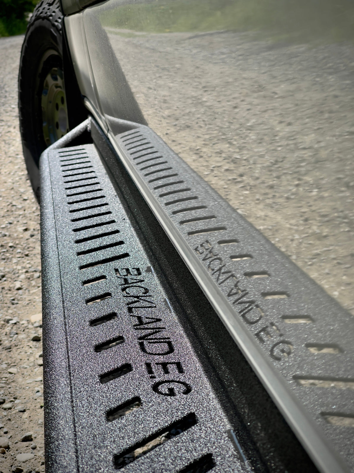 APEX - Rock Sliders / Side Steps - 170 - Drop Down with Shorter Driver Side - Steel