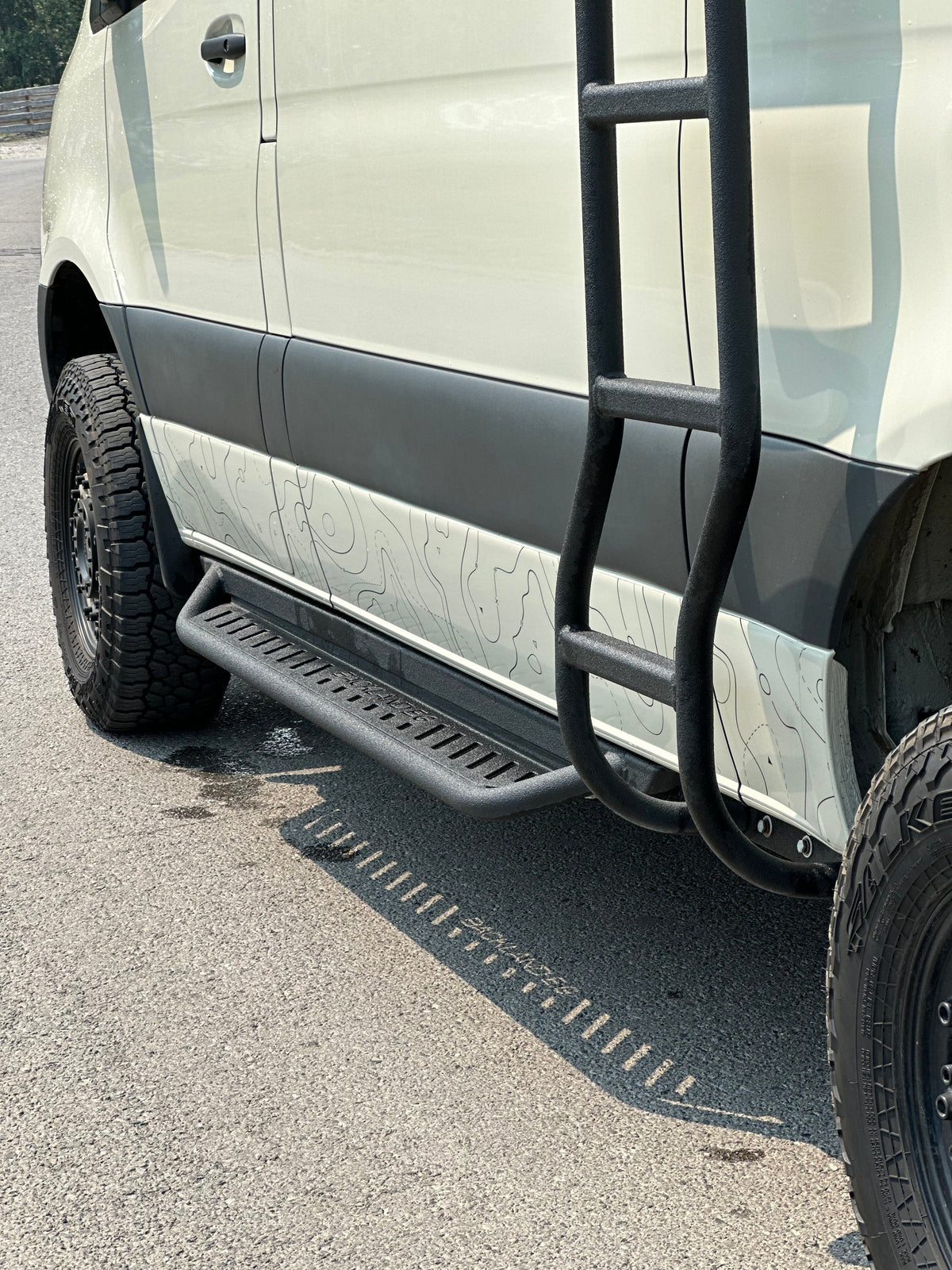 APEX - Side Steps - 144 - Drop Down - Shorter Driver Side - Aluminum